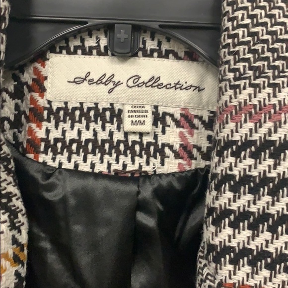 Sebby Collection woman’s coat - Picture 2 of 3